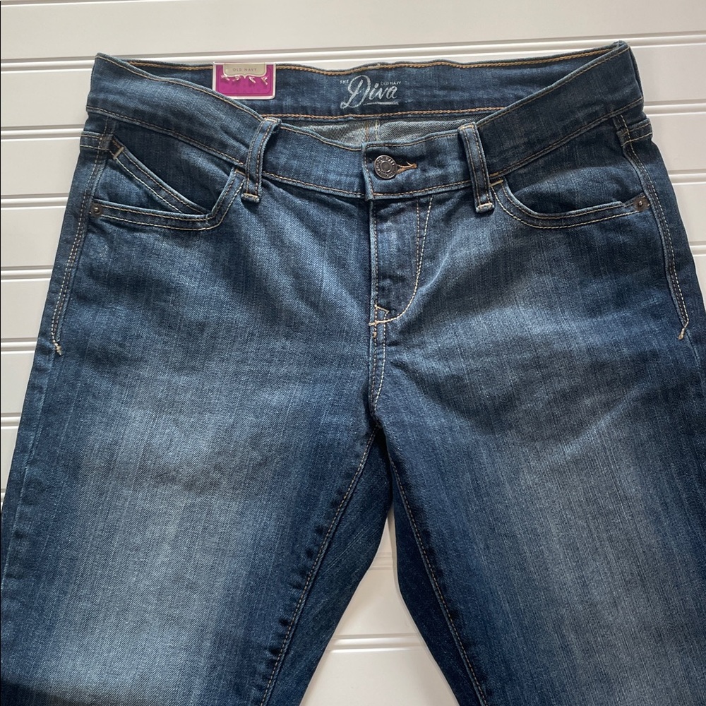 OLD NAVY THE DIVA WOMENS BOOTCUT DEMIM BLUE  JEANS SIZE 2 NWT - Picture 2 of 9